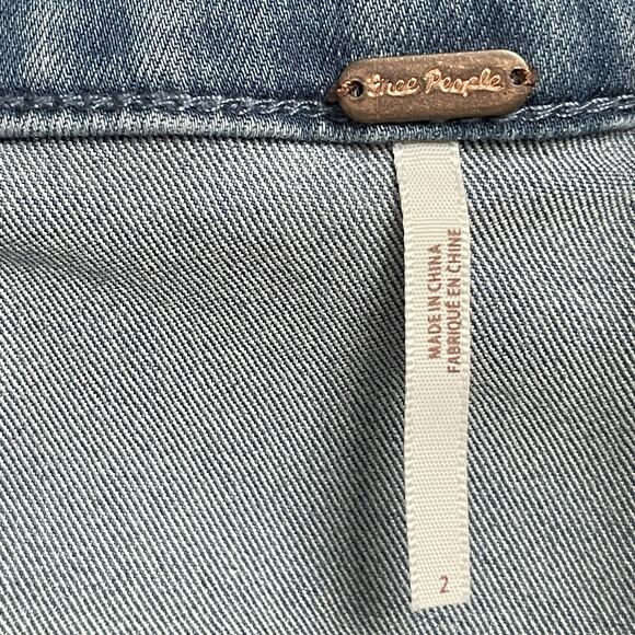 Free People Denim Button-Front Mini Skirt Size 2 - Picture 4 of 5